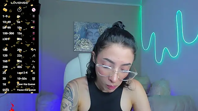 barbie scoth  online show from 25, 10, 2025