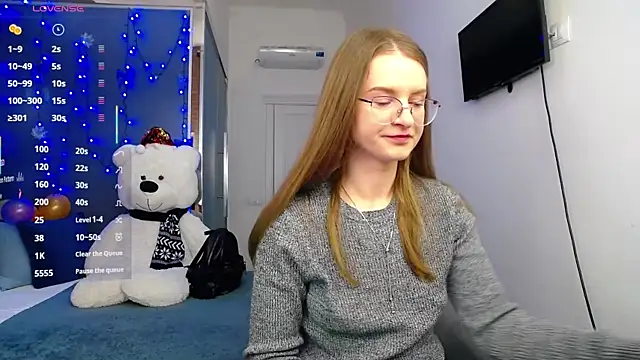 KateJonson online show from 13, 3, 2025