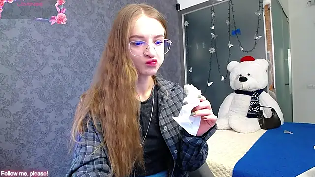 KateJonson online show from 13, 9, 2025