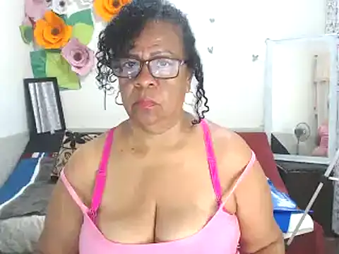 Snapshot of Yayis-hot-sexyw chatting on 29, 1, 2025 Yayis-hot-sexyw online show from 29, 1, 2025