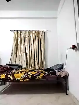 Snapshot of Desi_Londa_143 chatting on 13, 11, 2025 Desi Londa 143 online show from 13, 11, 2025