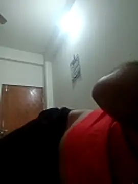 Snapshot of Desi_Londa_143 chatting on 24, 11, 2025 Desi Londa 143 online show from 24, 11, 2025