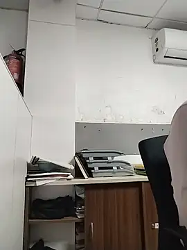 Desi Londa 143 online show from 30, 6, 2026