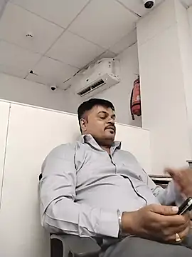 Desi Londa 143 online show from 24, 7, 2026