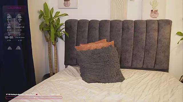 Snapshot of bunnycuteshy chatting on 17, 3, 2025 bunnycuteshy online show from 17, 3, 2025