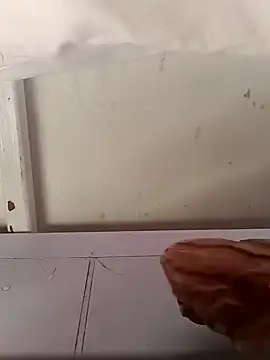 Snapshot of asil1710 chatting on 29, 1, 2025 asil1710 online show from 29, 1, 2025