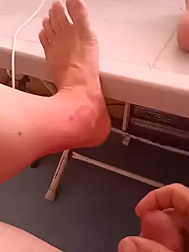 Snapshot of asil1710 chatting on 11, 3, 2025 asil1710 online show from 11, 3, 2025