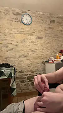 yann2392 online show from 19, 12, 2025