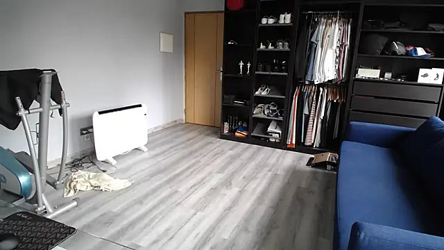 samricci21 online show from 10, 11, 2025