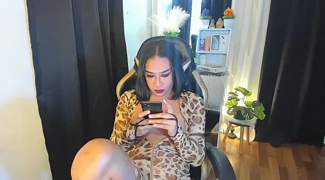 Mistress Jolens online show from 17, 12, 2024