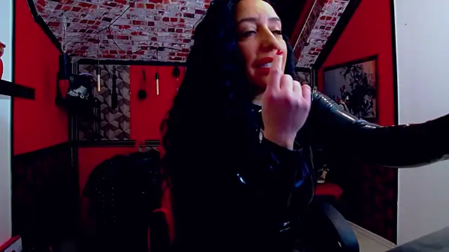 DommeBellatrix online show from 14, 1, 2025