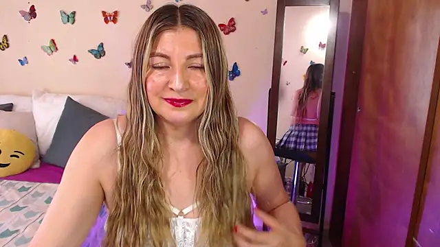 Snapshot of Jolie-Mature chatting on 26, 12, 2024 Jolie-Mature online show from 26, 12, 2024