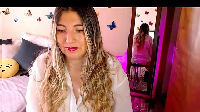 Snapshot of Jolie-Mature chatting on 14, 9, 2025 Jolie-Mature online show from 14, 9, 2025