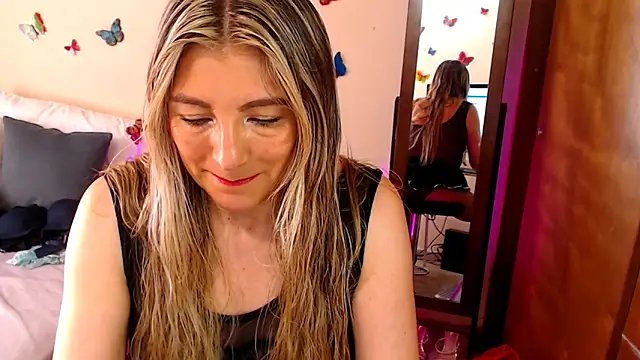 Snapshot of Jolie-Mature chatting on 2, 10, 2025 Jolie-Mature online show from 2, 10, 2025