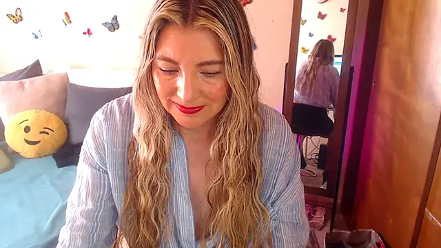 Snapshot of Jolie-Mature chatting on 16, 10, 2025 Jolie-Mature online show from 16, 10, 2025