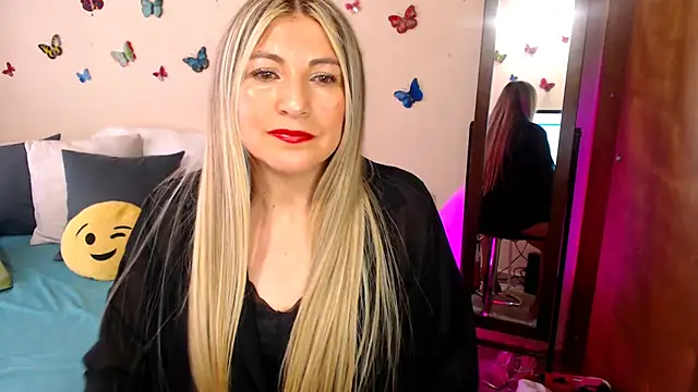 Snapshot of Jolie-Mature chatting on 22, 10, 2025 Jolie-Mature online show from 22, 10, 2025