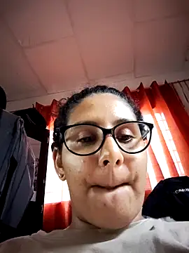 DanielleEvans  online show from 23, 2, 2025