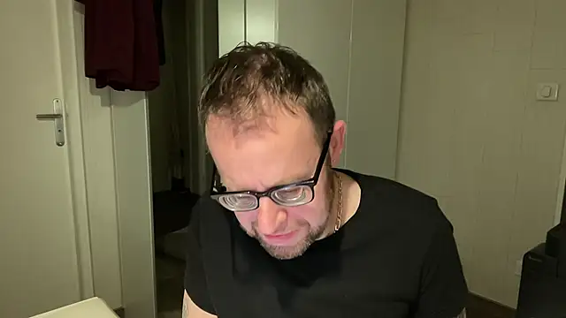 FABIOGLASSES online show from 3, 1, 2025