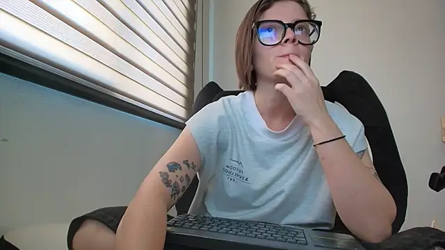 Arya starrk online show from 13, 1, 2026