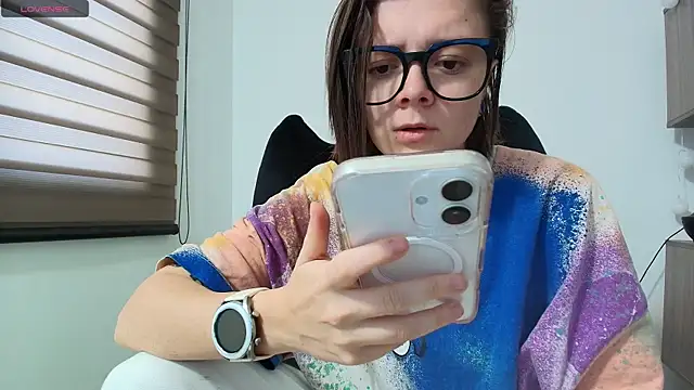 Arya starrk online show from 11, 4, 2026