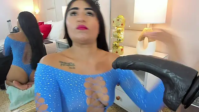 AntoniaRoss  online show from 10, 12, 2024