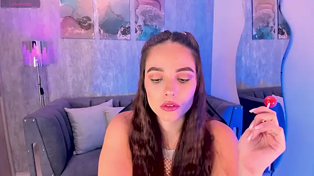Snapshot of MelanieHudson_ chatting on 7, 12, 2024 MelanieHudson  online show from 7, 12, 2024