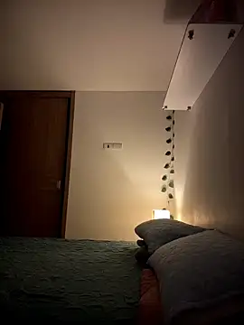 ShelbyHagen online show from 30, 3, 2026