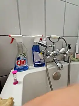 feathersify online show from 15, 9, 2025