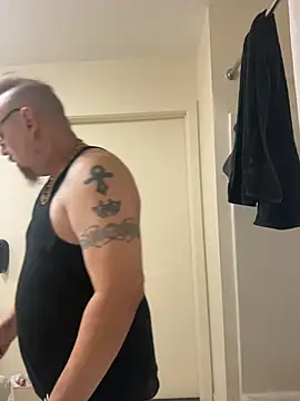 Littledick007007 online show from 5, 11, 2025