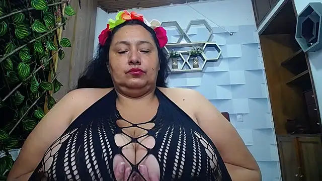 Snapshot of TistMature chatting on 3, 12, 2025 TistMature online show from 3, 12, 2025