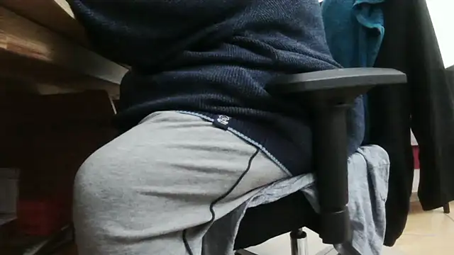 chubbysmallcockxh online show from 9, 2, 2025