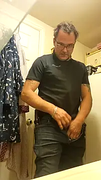 Snapshot of DoDge3088 chatting on 4, 10, 2025 DoDge3088 online show from 4, 10, 2025