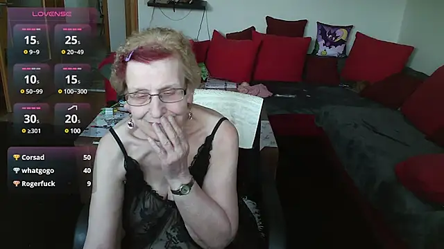 HeisseomaOriginal online show from 12, 2, 2025