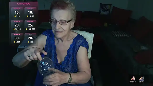 HeisseomaOriginal online show from 26, 11, 2025