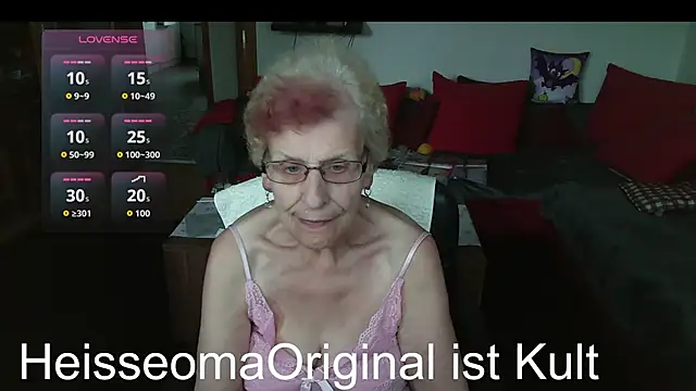 Snapshot of HeisseomaOriginal chatting on 5, 6, 2026 HeisseomaOriginal online show from 5, 6, 2026