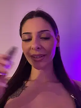 Sassy-Susie online show from 7, 2, 2025