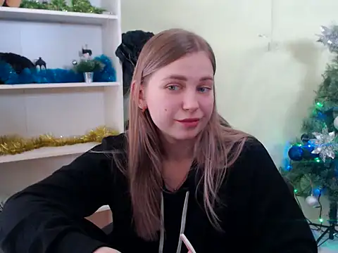 Snapshot of klerkarina chatting on 8, 1, 2025 klerkarina online show from 8, 1, 2025