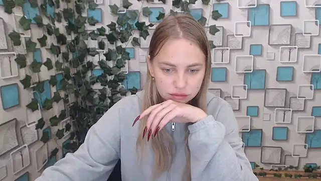 Snapshot of klerkarina chatting on 6, 10, 2025 klerkarina online show from 6, 10, 2025