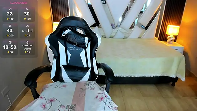 Linda4Petite online show from 25, 4, 2026