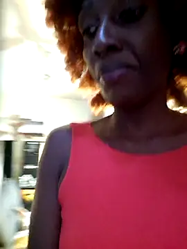 Snapshot of lynnkatrina chatting on 11, 2, 2026 lynnkatrina online show from 11, 2, 2026