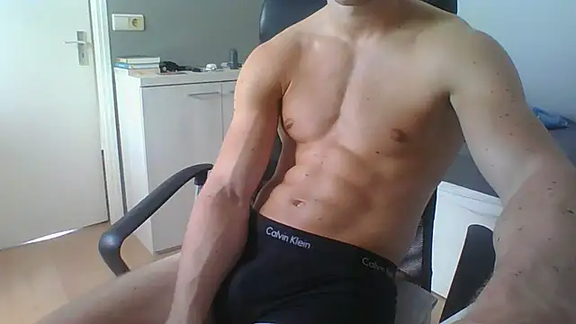 RamonJoosse2002 online show from 11, 5, 2026