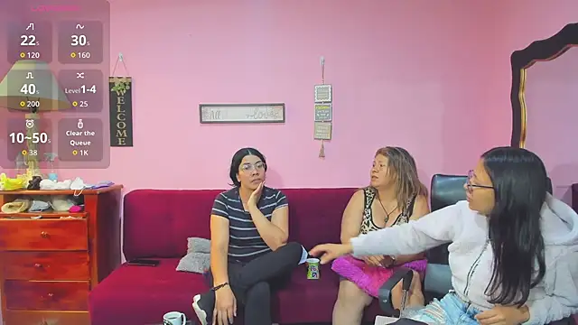 lesbiancuple online show from 21, 11, 2025