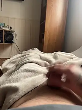 Snapshot of RenaudS-02 chatting on 7, 2, 2025 RenaudS-02 online show from 7, 2, 2025