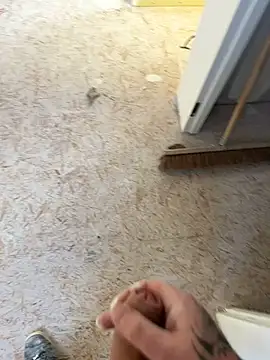 Snapshot of RenaudS-02 chatting on 26, 2, 2025 RenaudS-02 online show from 26, 2, 2025