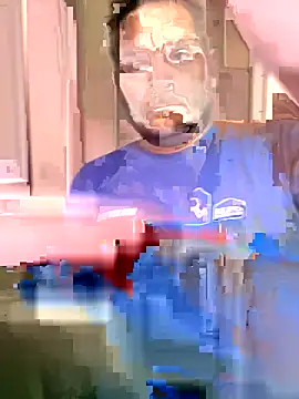 Snapshot of RenaudS-02 chatting on 23, 9, 2025 RenaudS-02 online show from 23, 9, 2025