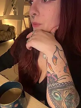 LunaMoongirl online show from 8, 2, 2026