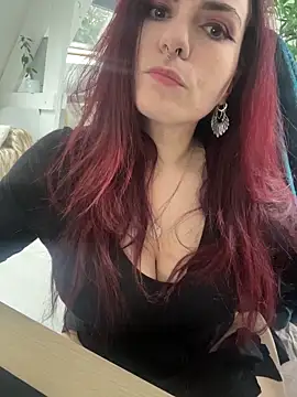 LunaMoongirl online show from 10, 2, 2026