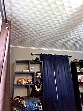 Snapshot of AriannaPena chatting on 8, 11, 2025 AriannaPena online show from 8, 11, 2025