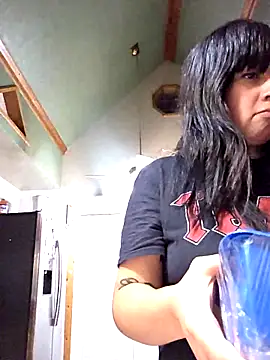 Snapshot of AriannaPena chatting on 14, 11, 2025 AriannaPena online show from 14, 11, 2025