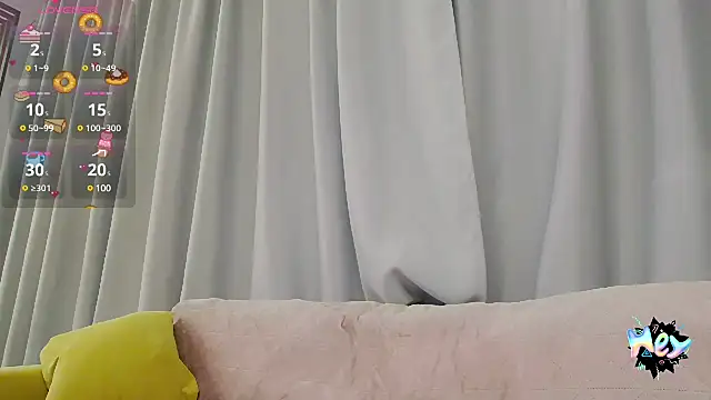 Snapshot of crystalmoon___ chatting on 19, 2, 2025 crystalmoon    online show from 19, 2, 2025